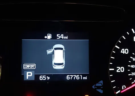 2020 Kia Sorento 2.4L Lx z USA, uszkodzony, nr VIN 5XYPGDA36LG660455